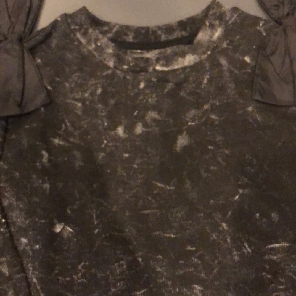Clearance - Loud Apparel Sweater with Bows - Picture 4 of 8
